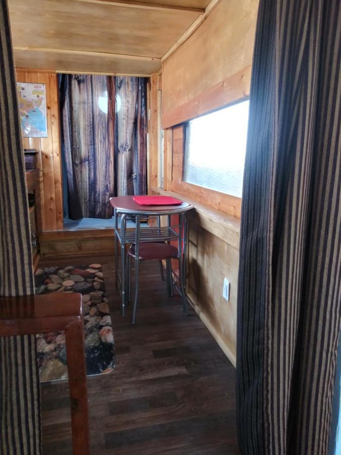 La Loma Del Chivo Llc Stone Cottage Alternative Building Marathon Exterior foto